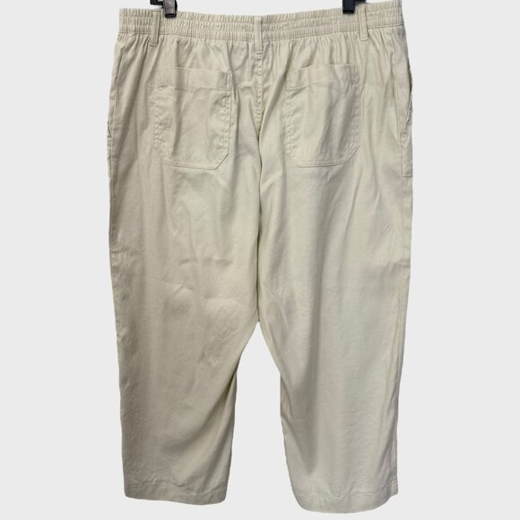 L.L. Bean Comfort Stretch High-Rise Crop Ankle Pants Beige Women's 18 Petite - Picture 4 of 10